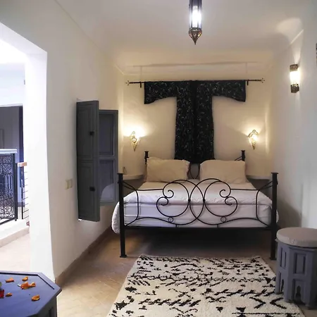 Riad Linda-3