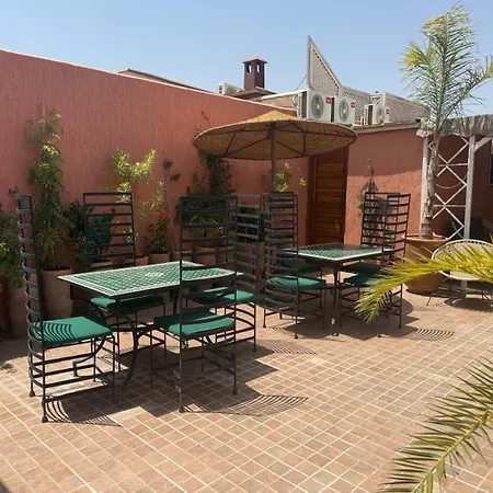 Riad Dihya & Rooftop Pool-2