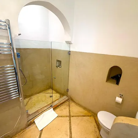 Riad Adore-2