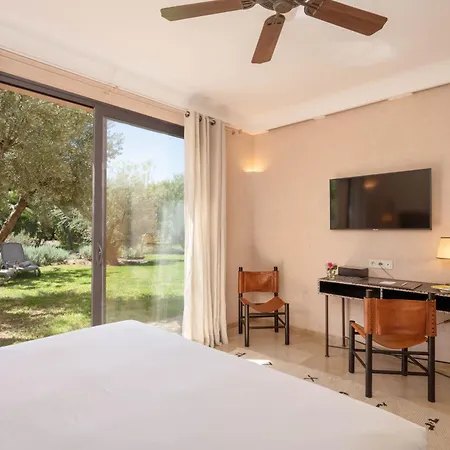 Oasis Lodges-2