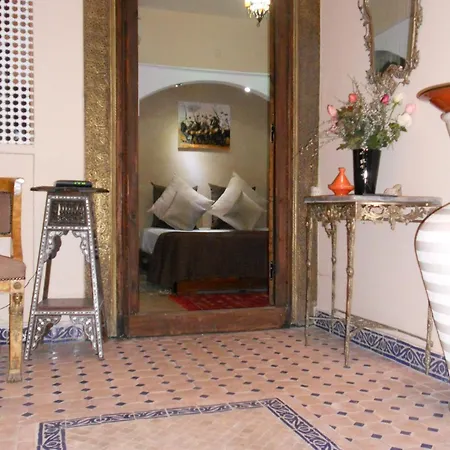 Riad Johnboy-2
