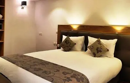 Wazo Aparthotel-3