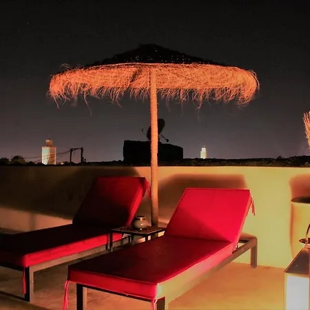 Riad Darhome-2