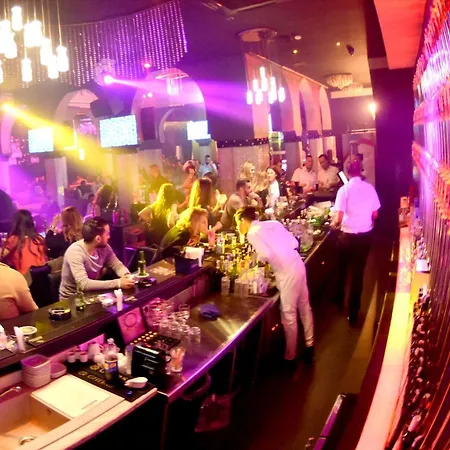 Ushuaia Clubbing Hotel-2