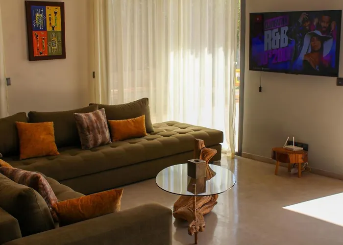 Somptueuse Villa Piscine Chauffee Et Jacuzzi Argan Golf- Fibre Optique - Netflix - Gouverante Marraquexe
