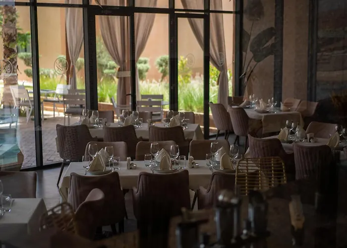 Sumahan Suites & Spa Tazrou